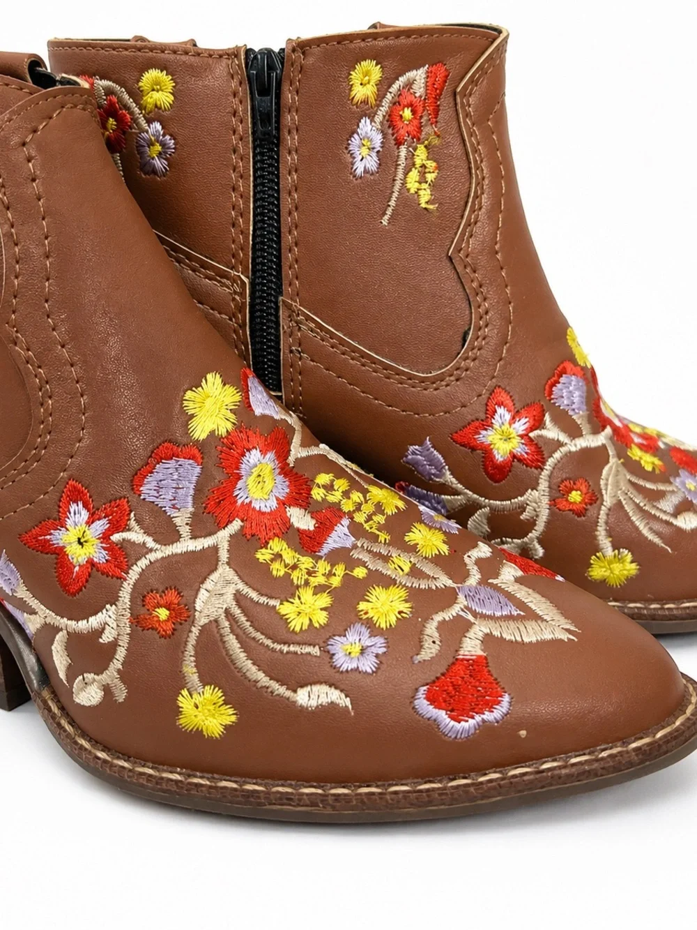Women floral embroidery boots